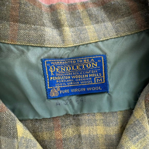 PENDELTON wool button up - Picture 2 of 3